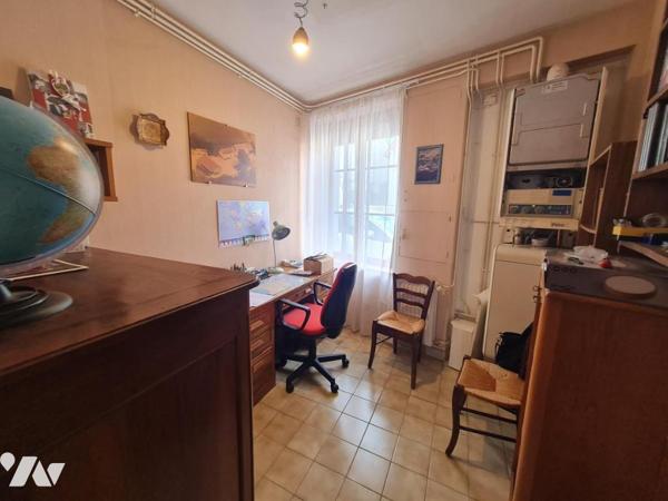 MAISON DE VILLE - A VENDRE - MONTOIRE / LOIR (41800) 