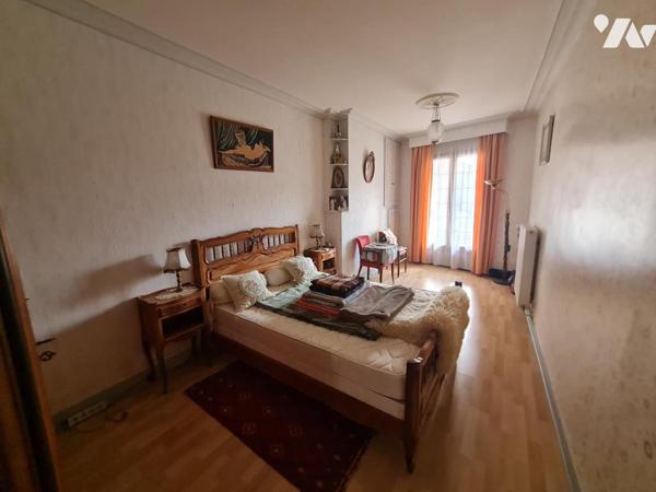 MAISON DE VILLE - A VENDRE - MONTOIRE / LOIR (41800) 