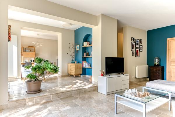 Caluire - Boutary: Une maison familiale de 205m2, 5 chambres, terrasse, jardin, piscine.