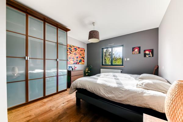Caluire - Boutary: Une maison familiale de 205m2, 5 chambres, terrasse, jardin, piscine.