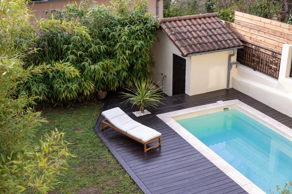 Caluire - Boutary: Une maison familiale de 205m2, 5 chambres, terrasse, jardin, piscine.