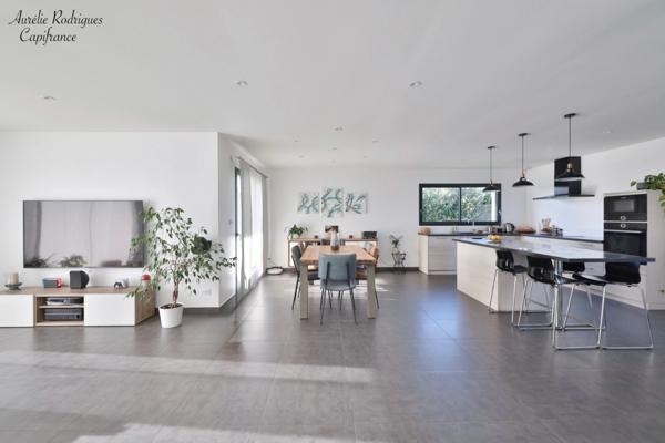 Maison à vendre 6 pièces ()