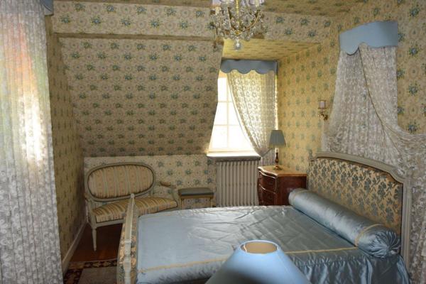 Propriete à vendre à Moulay en Mayenne (53100), ref : 53075/FC21