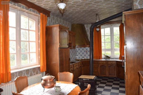 Propriete à vendre à Moulay en Mayenne (53100), ref : 53075/FC21