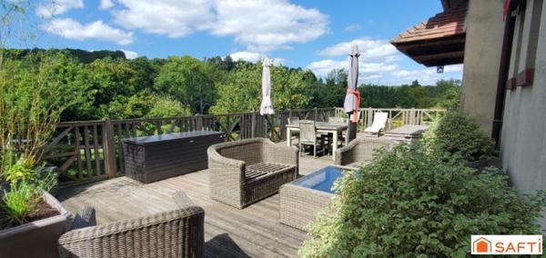 Demeure de caractère, toutes commodités à pied