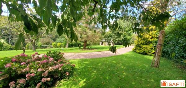 Demeure de caractère, toutes commodités à pied