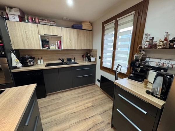 Limite MSA / ND Bondeville : MI 104 m² avec Jardin de 500 m², 4 CH, et 4 PK intérieurs !