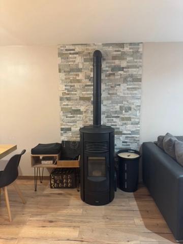 Limite MSA / ND Bondeville : MI 104 m² avec Jardin de 500 m², 4 CH, et 4 PK intérieurs !