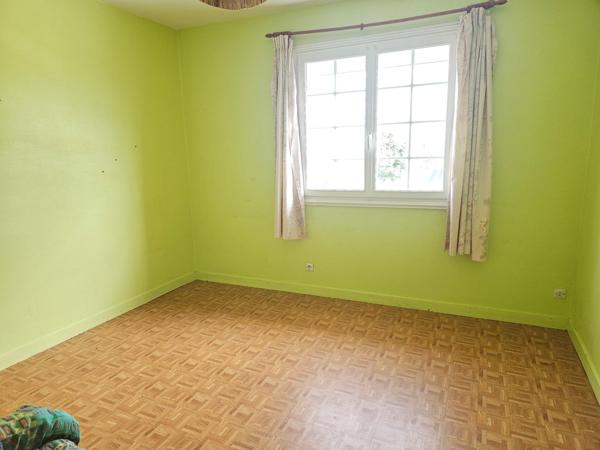 Maison à Montreuil-Bellay, 49260 - 8 pièces 180m²