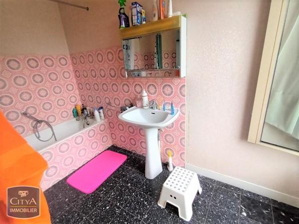 Maison à louer 8 pièces 212m² Château-Thierry (02400)