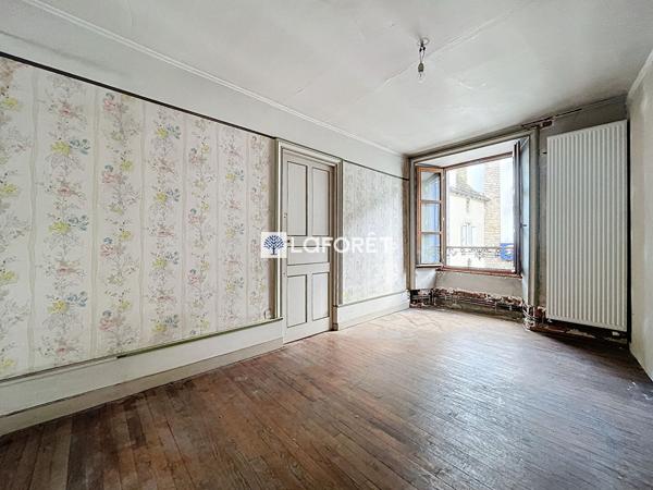 Achat maison Chaudes-Aigues - 7 pièce(s) - 107 m² - 33 500 €