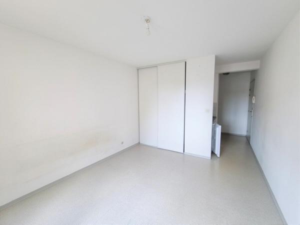 Appartement à louer    1 pièce • 20 m2 Albi
