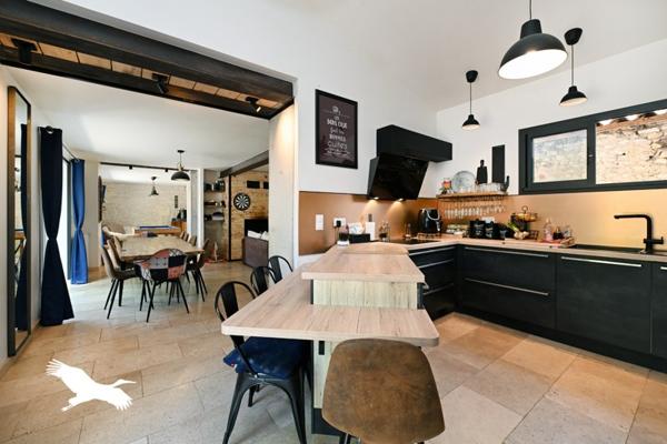 Maison à vendre 199 000 € Saint-Laurent-de-Cognac 5 p 125 m² DPE C