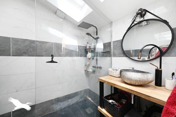 Maison à vendre 199 000 € Saint-Laurent-de-Cognac 5 p 125 m² DPE C