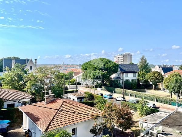 PONTAILLAC - SUPERBE APPARTEMENT PLEINE VUE MER 88m²