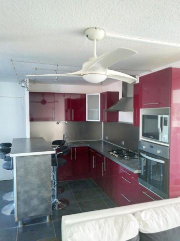 APPARTEMENT DE 55m2 AVEC PARKING PRIVE