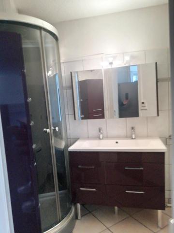 APPARTEMENT DE 55m2 AVEC PARKING PRIVE