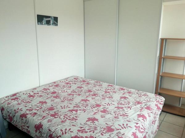 APPARTEMENT DE 55m2 AVEC PARKING PRIVE