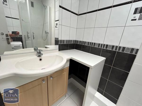 Appartement à louer 3 pièces 61.94m²