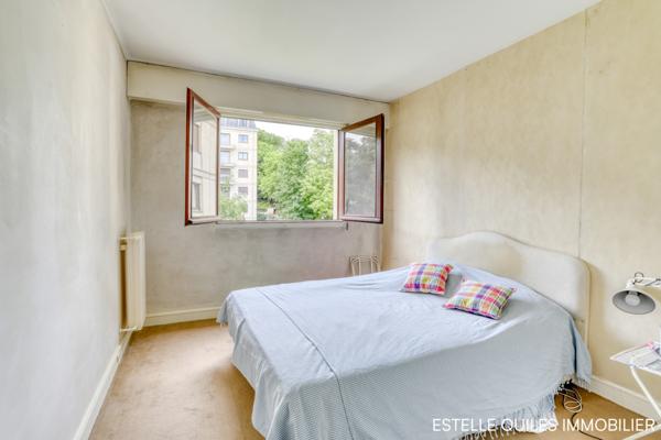 Versailles (78000) VERSAILLES MONTREUIL. Appartement 121m2 avec balcon, parkings et cave.