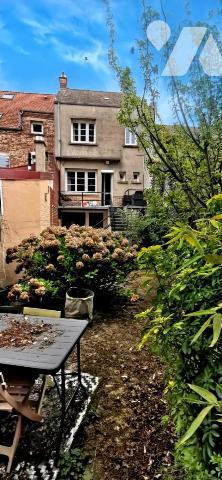 Vente Maison à Arras HOCHETTES - Maison de ville "Bel étage" avec garage, jardin, terrasse à rénover