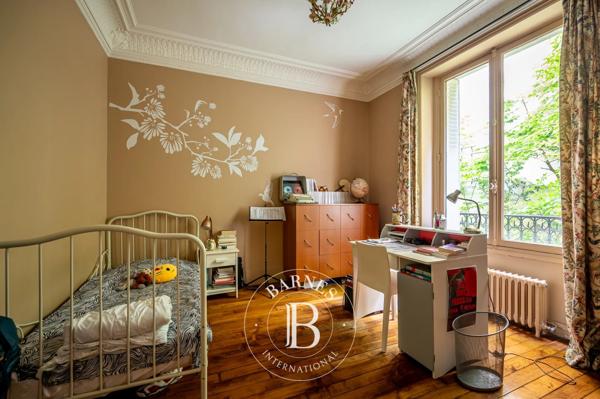 Paris 17ème, Appartement 3 Chambres -  156 m² à vendre
