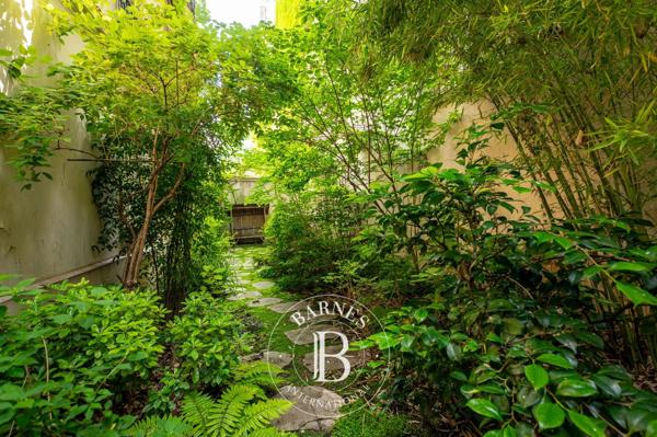 Paris 17ème, Appartement 3 Chambres -  156 m² à vendre