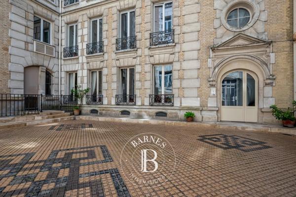 Paris 17ème, Appartement 3 Chambres -  156 m² à vendre