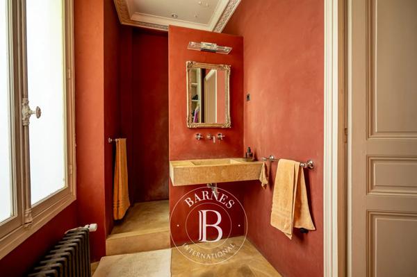 Paris 17ème, Appartement 3 Chambres -  156 m² à vendre