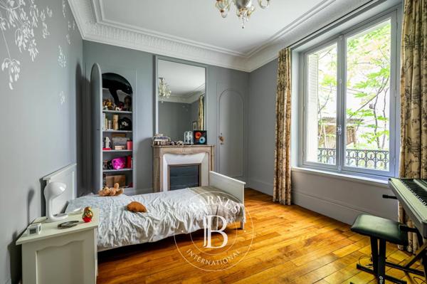 Paris 17ème, Appartement 3 Chambres -  156 m² à vendre