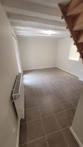 Maison de ville de 90 m2 avec 3 chambres entièrement rénovée