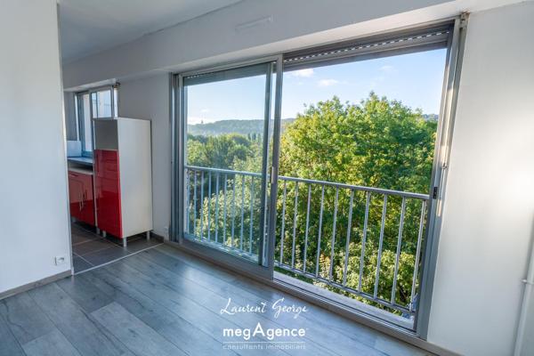 Appartement à ROUEN, 76000 - 2 pièces 46m²