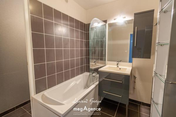 Appartement à ROUEN, 76000 - 2 pièces 46m²