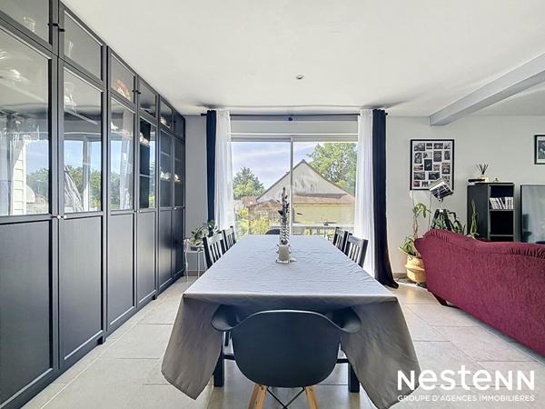 MAISON - T8 - TERRASSE/JARDIN - STATIONNEMENT