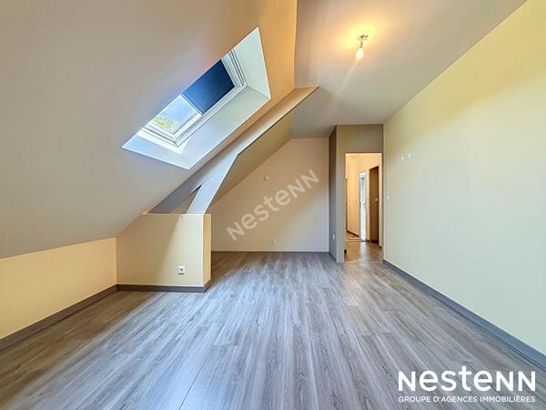 MAISON - T8 - TERRASSE/JARDIN - STATIONNEMENT