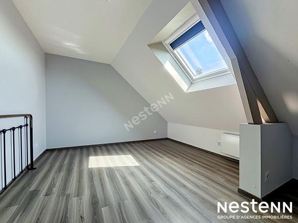 MAISON - T8 - TERRASSE/JARDIN - STATIONNEMENT