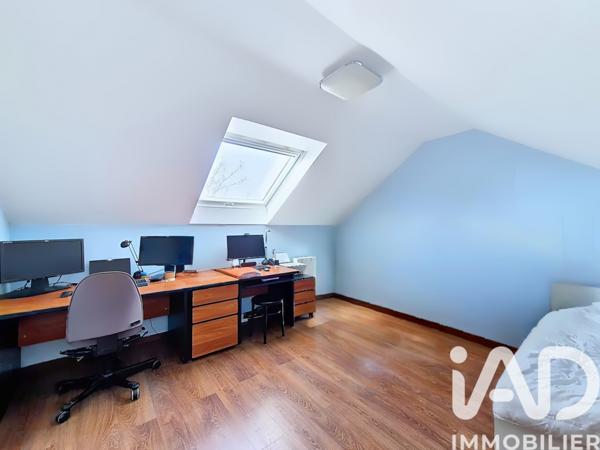 Maison à vendre 6 pièces 129 m² Villeneuve-la-Guyard