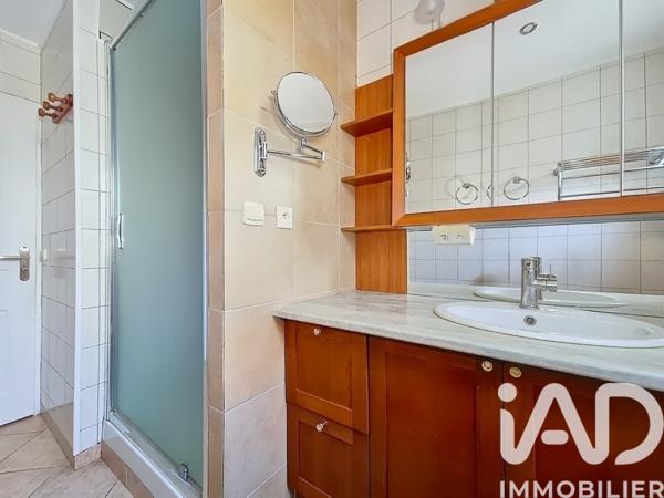 Maison à vendre 6 pièces 129 m² Villeneuve-la-Guyard