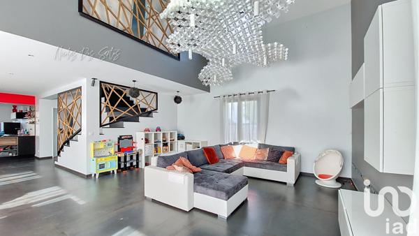 House for sale 5 rooms 170 m² Belloy-en-France