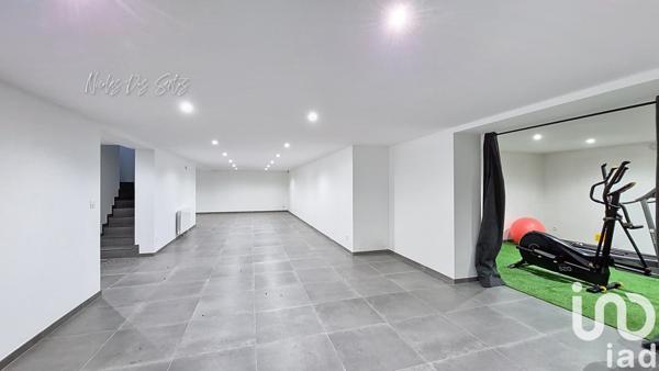 House for sale 5 rooms 170 m² Belloy-en-France