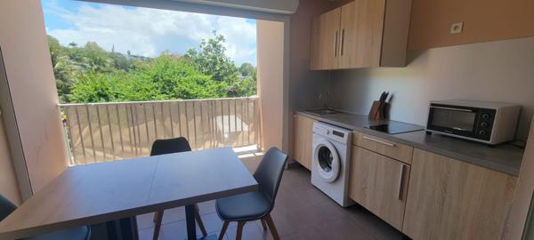 Les Abymes (97139) Beau Studio rénové