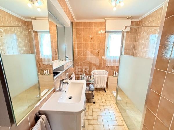 Maison Laval 6 pièce(s) 139.75 m2