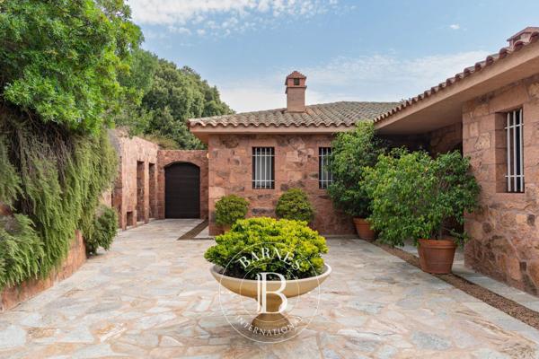 Porto-Vecchio, Villa 5 Chambres -  331 m² à vendre