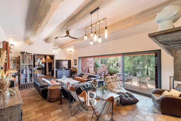 Roquebrune-sur-Argens, Mas 5 Chambres -  200 m² à vendre