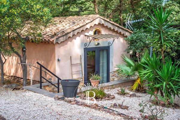 Roquebrune-sur-Argens, Mas 5 Chambres -  200 m² à vendre