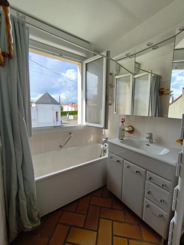 Maison à REZE, 44400 - 4 pièces 93m²