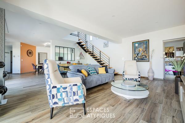 Une villa contemporaine où la lumière est reine