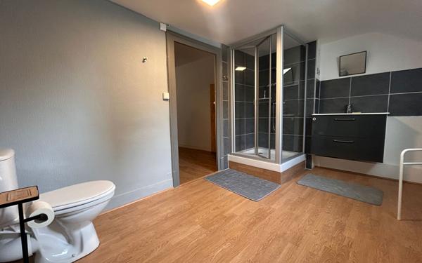 Maison à louer    4 pièces •  Mer