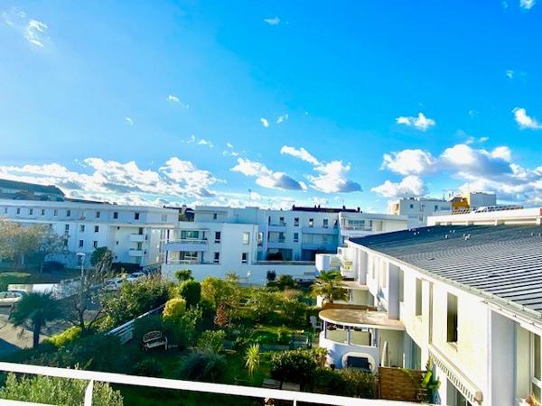 QUARTIER RUBAN BLEU T3  dernier étage