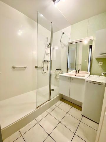 QUARTIER RUBAN BLEU T3  dernier étage